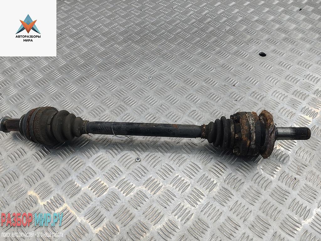 полуось задняя (приводной вал, ШРУС) BMW 5 серия E39 1998, 2.5 л., бензин, АКПП, зелёный, седан - фото №1