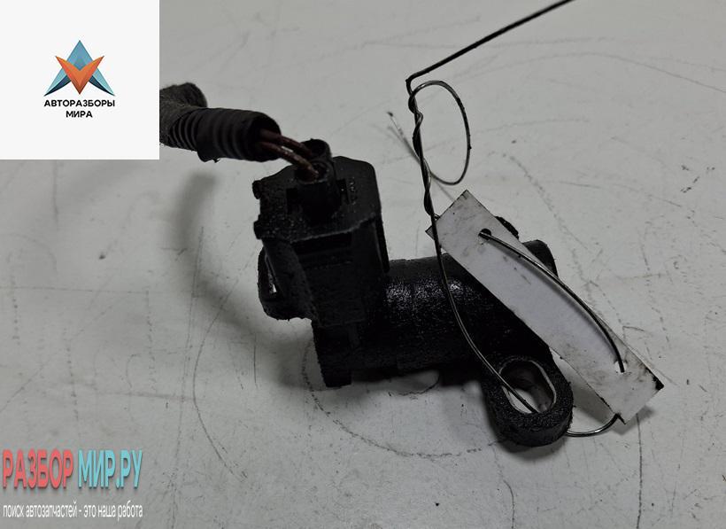 датчик коленвала Ford C-Max 1 поколение 2003, 1.8 л., бензин, МКПП, серый, минивэн - фото №1