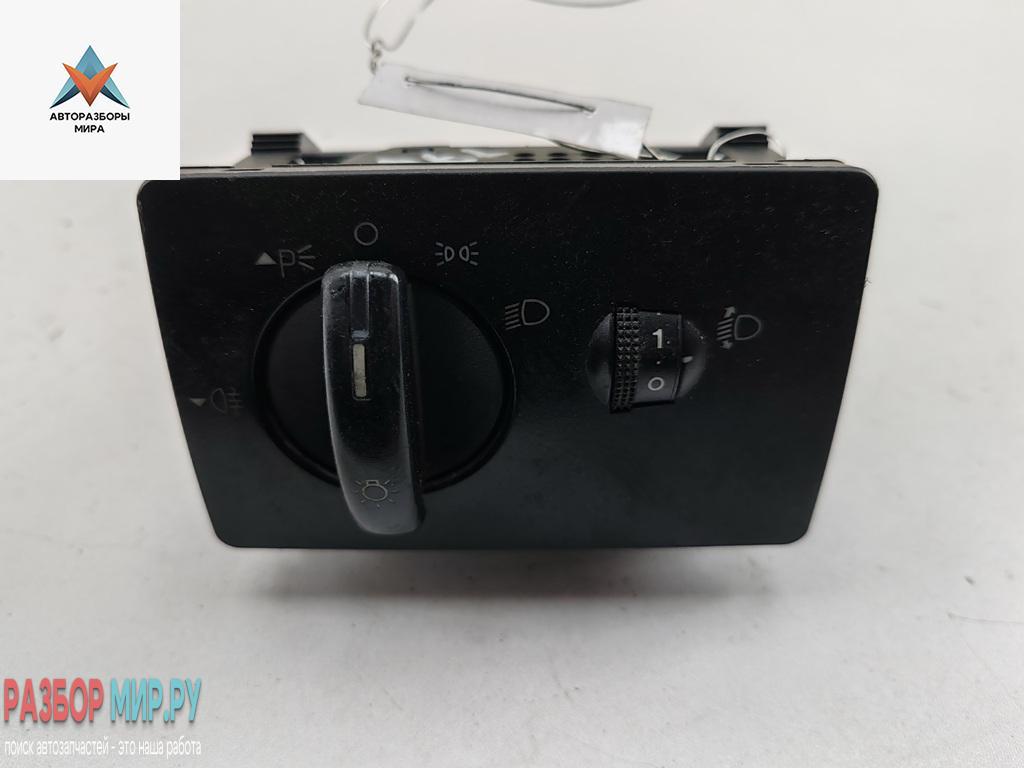 переключатель света Ford Focus 2 поколение 2004, 1.6 л., i, бензин, МКПП, красный, универсал, 4M5T13A024EA - фото №1