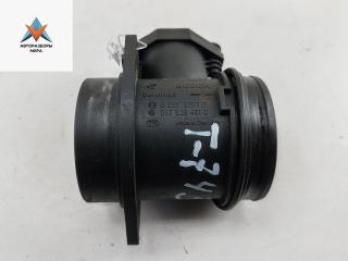 Расходомер (измеритель потока воздуха) Audi A6 4B/C5 1998, 1.8 л., Ti, бензин, МКПП, чёрный, универсал, 037906461C