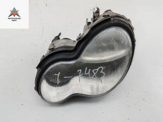 фара левая Mercedes-Benz C-Класс W203/S203/CL203 2000, 2.2 л., дизель, МКПП, серый, седан, 2038200161