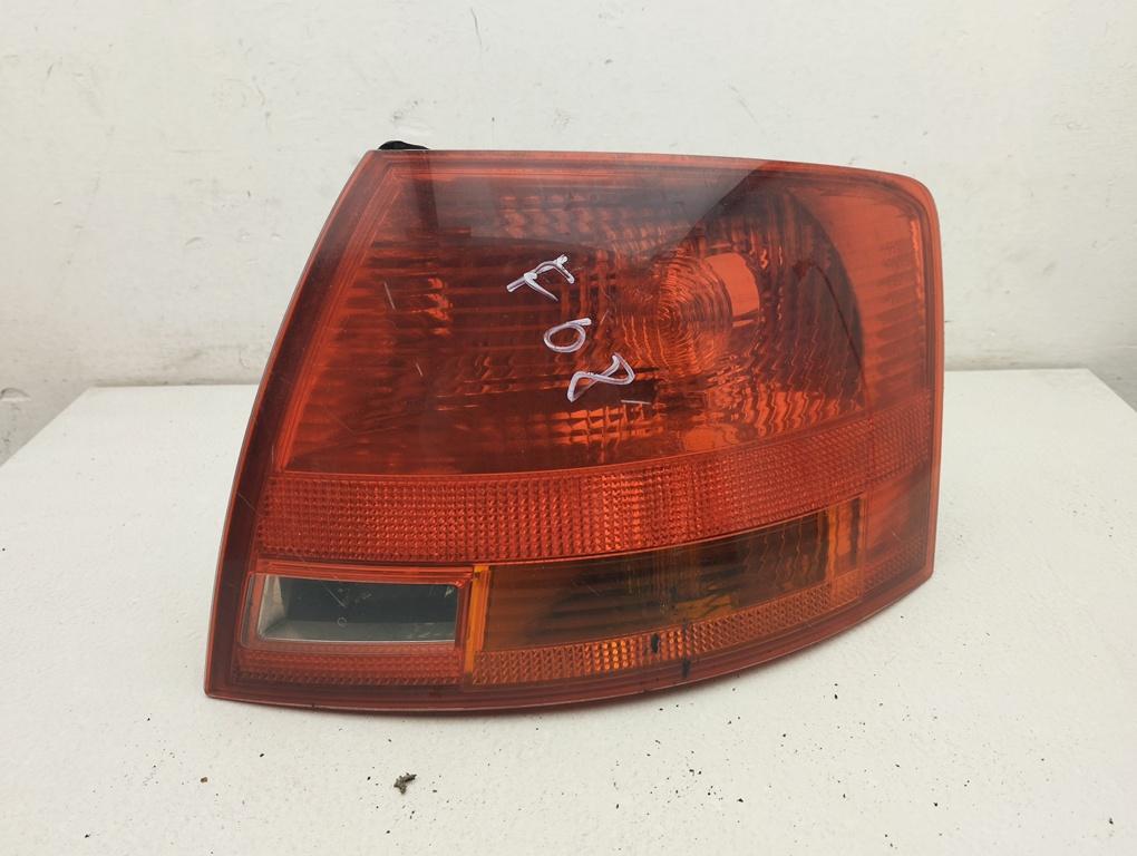 фонарь задний правый Audi A4 B7 2005, 3.2 л., бензин, АКПП, синий, универсал, 8E9945096E