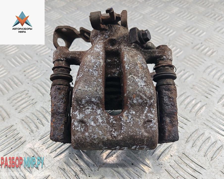 суппорт задний правый Opel Astra G 2004, 1.7 л., дизель, МКПП, белый, универсал - фото №1