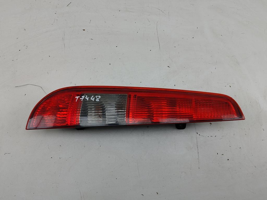 фонарь задний левый Ford Focus 2 поколение 2004, 1.6 л., i, бензин, МКПП, красный, универсал - фото №1