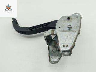 педаль сцепления Opel Astra H/Family [рестайлинг] 2006, 1.6 л., бензин, МКПП, бежевый, хетчбэк 5 дв.