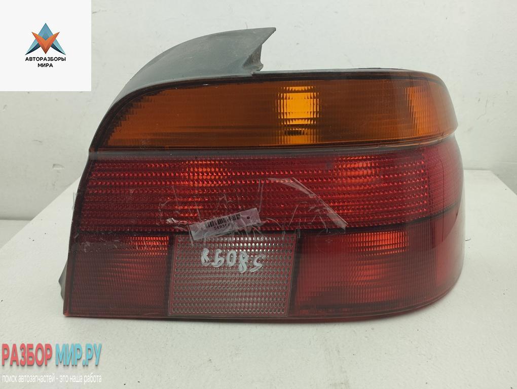 фонарь задний правый BMW 5 серия E39 1998, 2.0 л., бензин, МКПП, серый, седан, 8358032 - фото №1