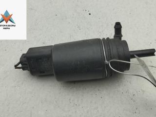 насос (моторчик) омывателя стекла BMW 5 серия E60/E61 2004, чёрный, универсал, 8377612