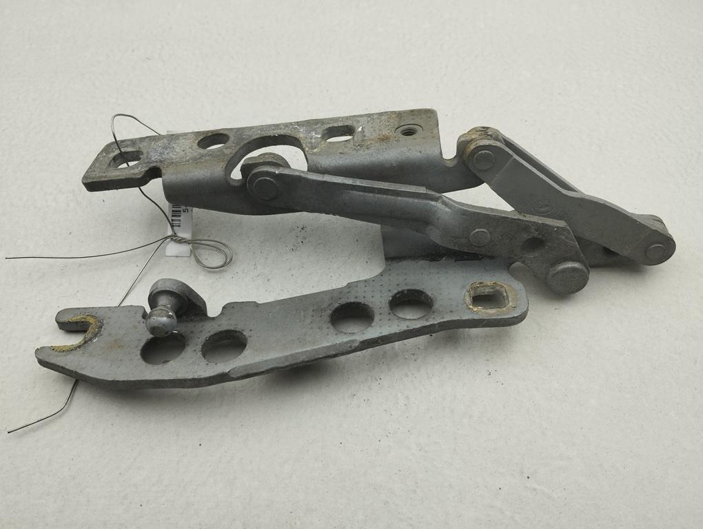 петля капота левая BMW 5 E39 1998, серый, седан, 41618203275