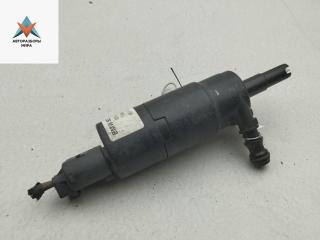 насос (моторчик) омывателя фар BMW 5 серия E60/E61 2004, чёрный, универсал, 8377430