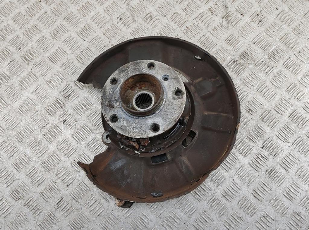 ступица задняя левая BMW 3 E90/E91/E92/E93 2011, 2.0 л., дизель, МКПП, чёрный, универсал