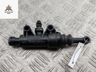 цилиндр сцепления главный Mercedes-Benz C-Класс W203/S203/CL203 2000, 2.2 л., дизель, МКПП, серый, седан, 2032900212