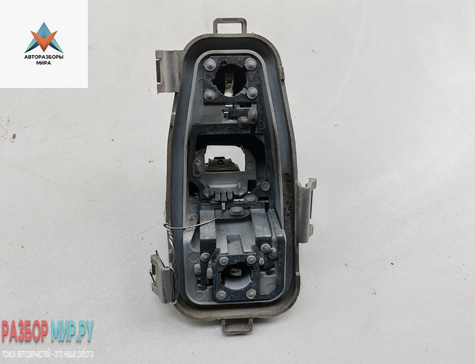 Плата фонаря заднего правого Citroen C4 Picasso 1 поколение 2007, 2.0 л., дизель, робот, синий, минивэн - фото №1