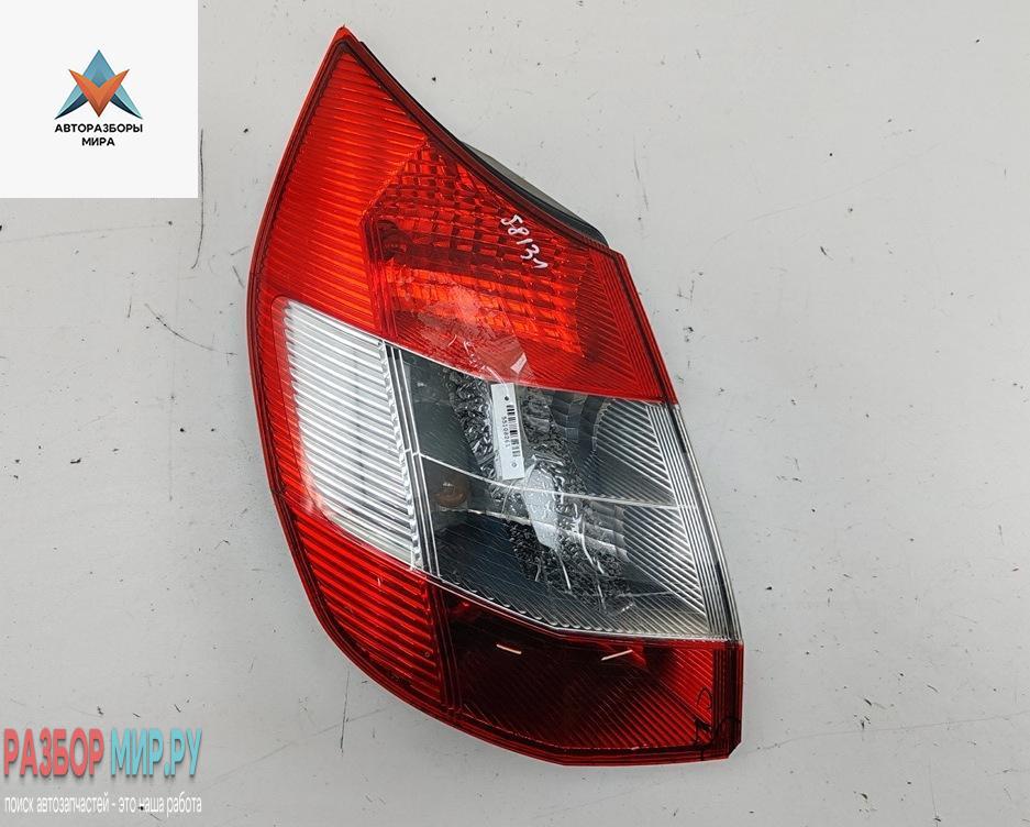 фонарь задний левый Renault Scenic 2 поколение 2005, 1.6 л., бензин, МКПП, чёрный, минивэн, 8200493374 - фото №1