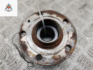 ступица задняя правая Volkswagen Caddy 3 поколение 2006, 1.9 л., дизель, МКПП, красный, фургон