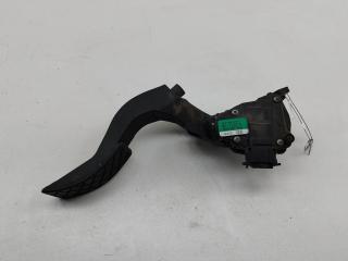 педаль Audi A4 B6 2001, 2.0 л., бензин, МКПП, серый, универсал, 8E1721523A