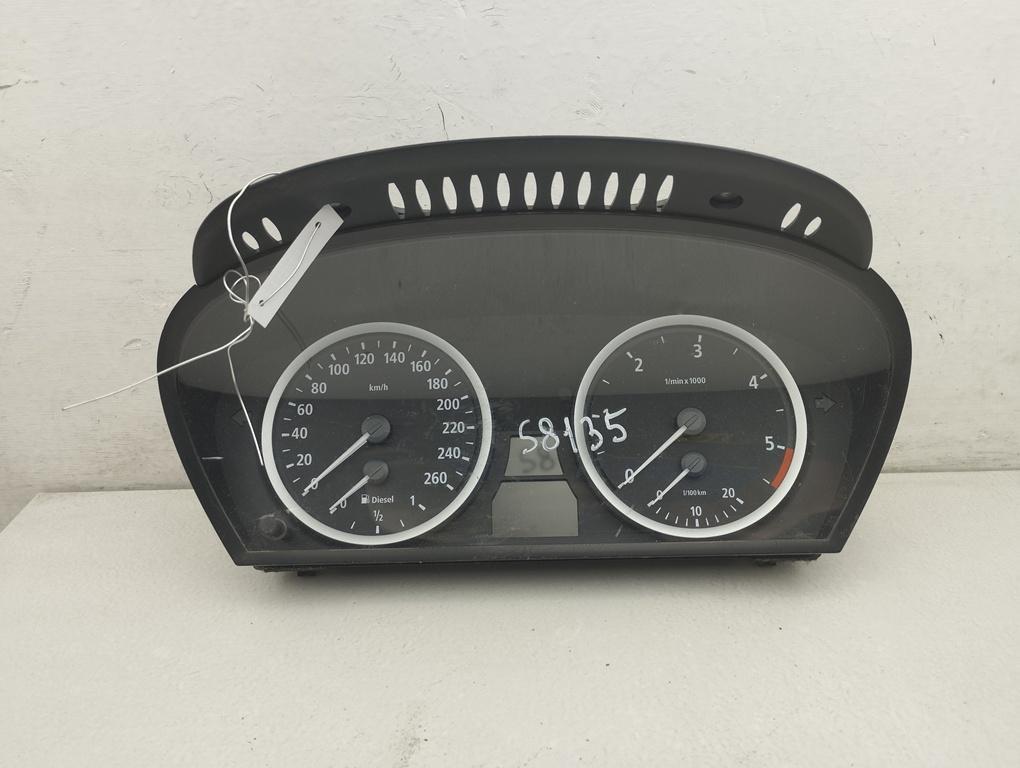 приборная панель BMW 5 серия E60/E61 2004, 2.5 л., дизель, АКПП, чёрный, универсал, 6945633 - фото №1
