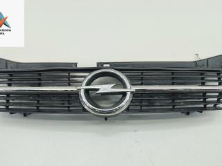 решетка радиатора Opel Omega B 1997, серый, седан
