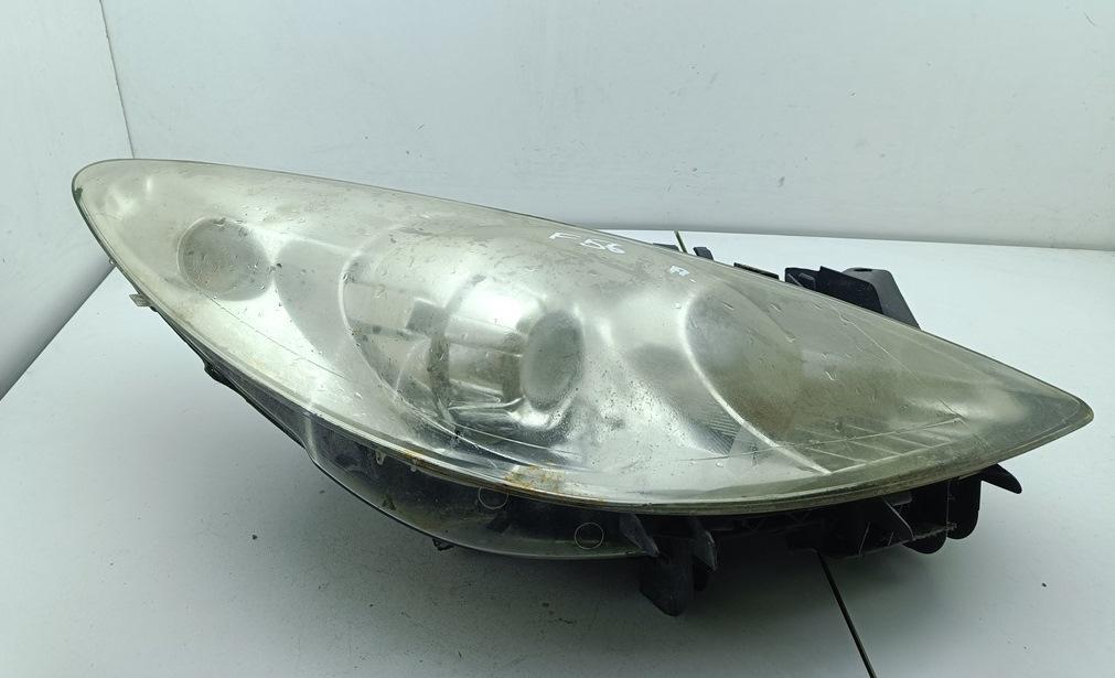 фара правая Peugeot 307 2005, 2.0 л., дизель, МКПП, серый, универсал, 965576428000
