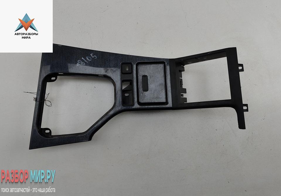 консоль салона (центральная часть) BMW 5 серия E39 1998, 2.5 л., бензин, АКПП, зелёный, седан, 8196979 - фото №1