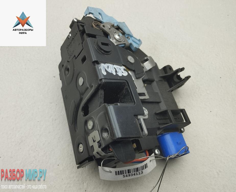 замок двери задней левой Volkswagen Golf 5 поколение 2005, 1.4 л., бензин, МКПП, зелёный, хетчбэк 5 дв., 7L0839015D - фото №1