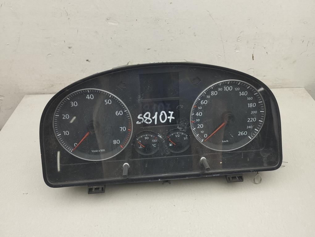 приборная панель Volkswagen Touran 2003, 1.6 л., бензин, МКПП, синий, минивэн, 1T0920860