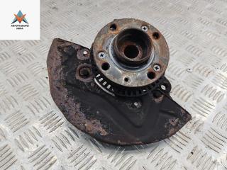 ступица передняя правая Volkswagen Golf 3 поколение 1998, 1.9 л., дизель, МКПП, белый, универсал