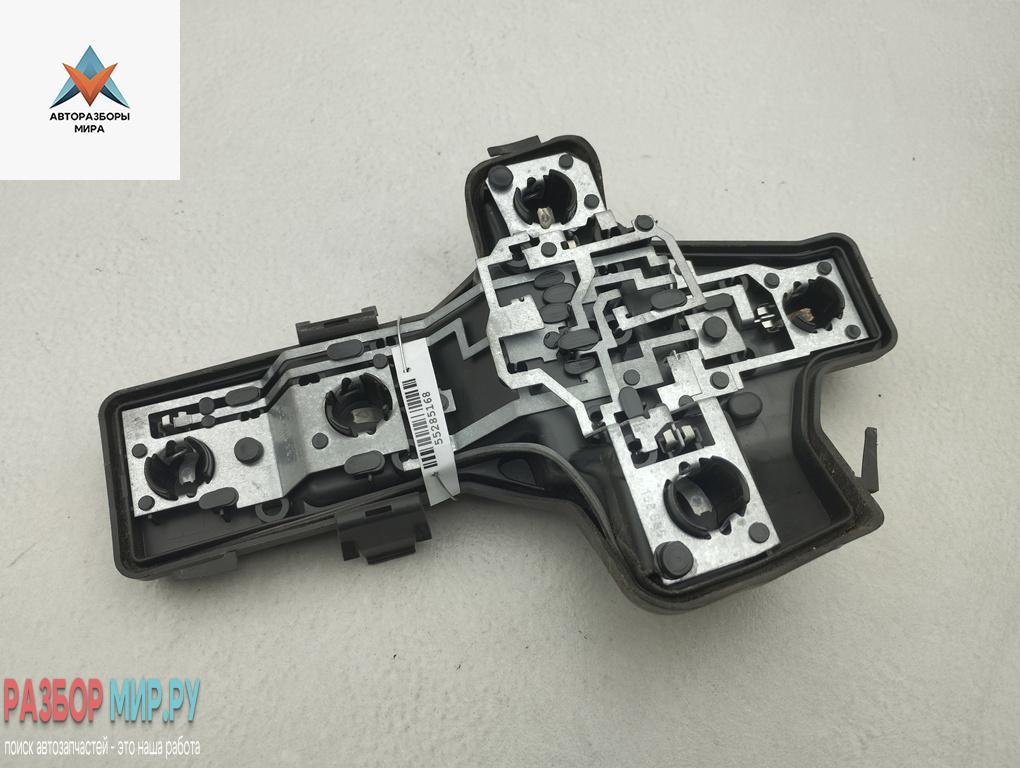 панель заднего левого фонаря Volkswagen Touran 1 поколение 2004, 1.9 л., дизель, МКПП, синий, минивэн, 1TG0945257A - фото №1