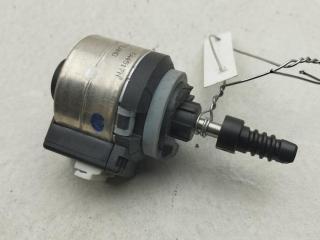 корректор фар Volkswagen Passat B7 2013, 2.0 л., дизель, АКПП, серый, универсал, 89022080