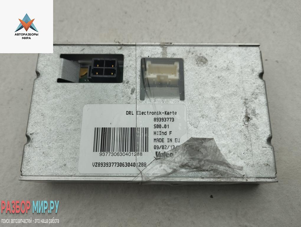 блок управления светом Volkswagen Passat B7 2013, 2.0 л., дизель, АКПП, серый, универсал, 89393773 - фото №1