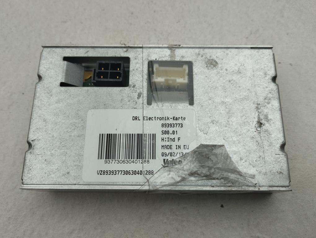 блок управления светом Volkswagen Passat B7 2013, 2.0 л., дизель, АКПП, серый, универсал, 89393773