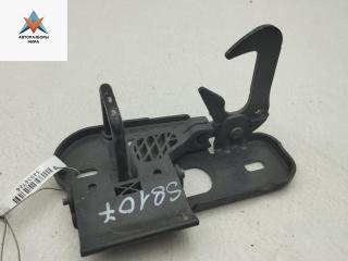 ответная часть (скоба) замка двери Volkswagen Touran 1 поколение 2003, 1.6 л., бензин, МКПП, синий, минивэн, 1T0823480A