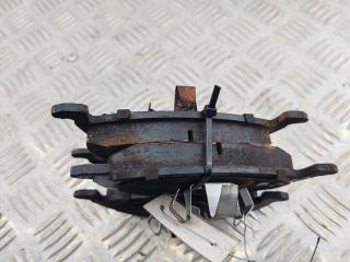 Колодки тормозные передние Volkswagen Bora 1 поколение 1999, 1.6 л., бензин, МКПП, чёрный, универсал