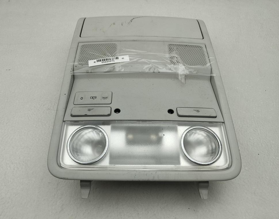 фонарь салона (плафон) Volkswagen Passat B6 2006, 2.0 л., бензин, МКПП, серый, седан, 3C0867489A