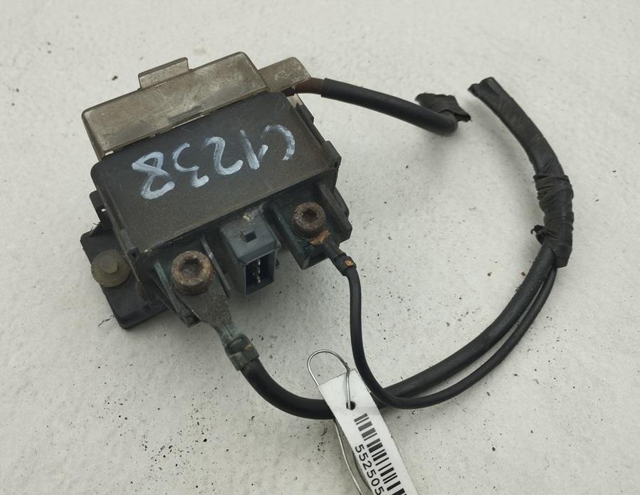 реле накала свечей Volkswagen Golf 3 поколение 1998, 1.9 л., дизель, МКПП, белый, универсал, 191911261B - фото №1