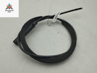 трос капота Volkswagen Passat B6 2006, 2.0 л., бензин, МКПП, серый, седан, 3C1823535