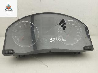 приборная панель Volkswagen Golf 5 поколение 2005, 1.4 л., бензин, МКПП, зелёный, хетчбэк 5 дв., 1K0920851F