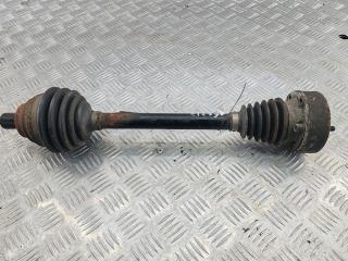 полуось передняя левая (приводной вал, ШРУС) Volkswagen Golf-6 2010, 1.6 л., дизель, МКПП, серый, универсал, 1K0407271HN
