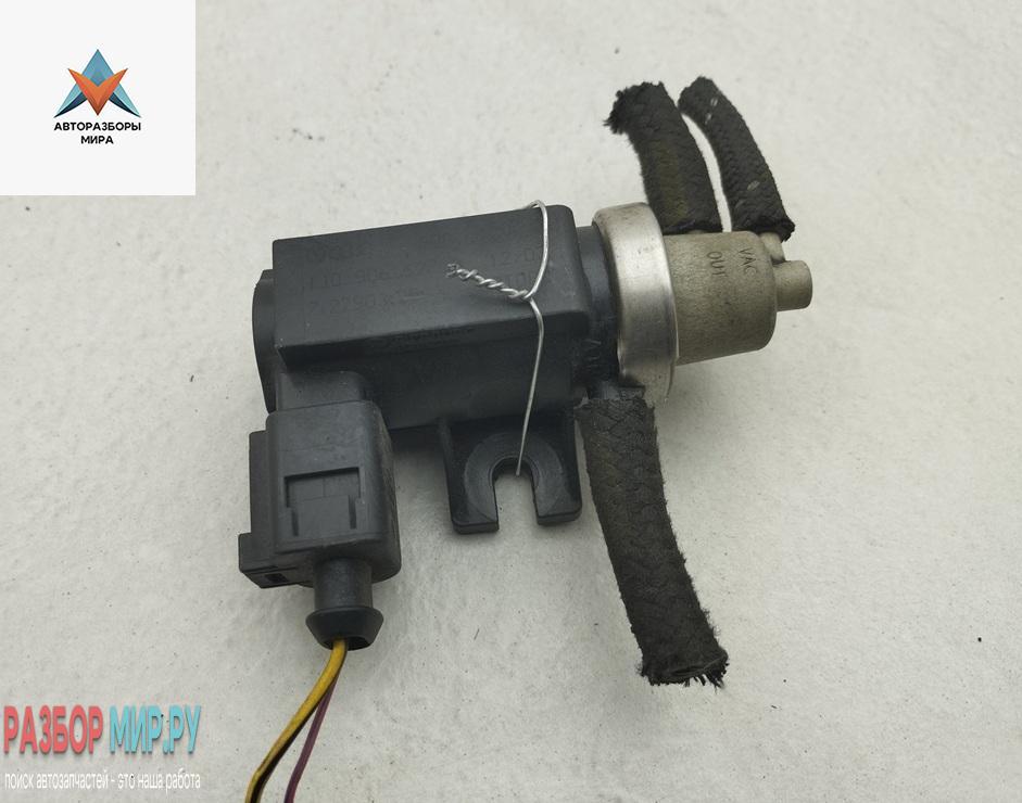 клапан управления турбиной (актуатор) Volkswagen Golf 4 поколение 1999, 1.9 л., дизель, МКПП, синий, хетчбэк 5 дв., 1J0906627A - фото №1