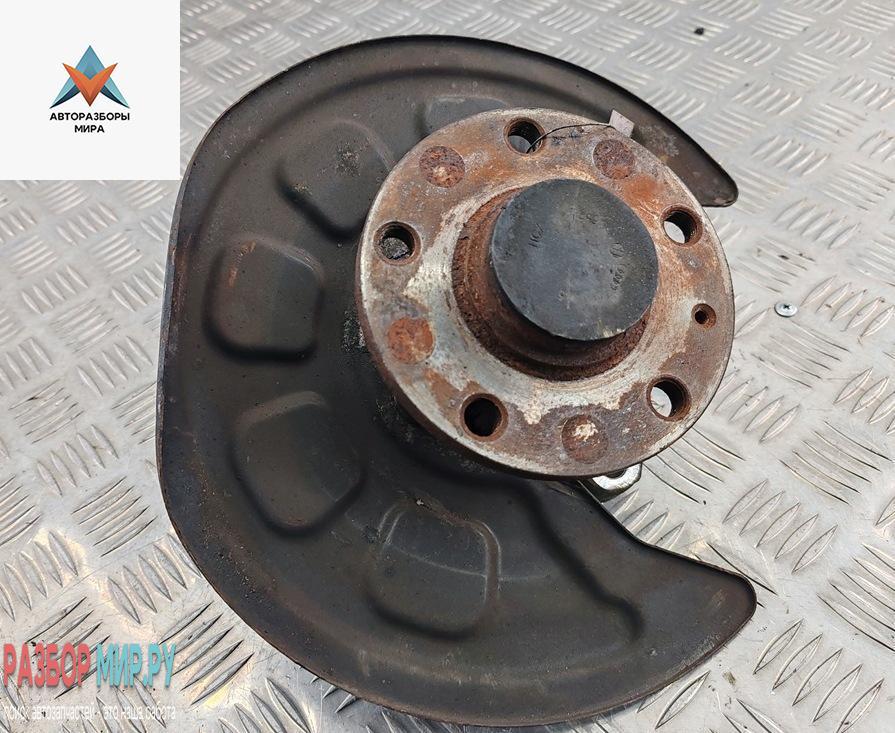 ступица задняя левая Volkswagen Caddy 3 поколение 2006, 1.9 л., дизель, МКПП, красный, фургон - фото №1