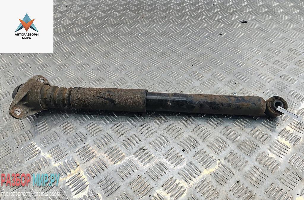 амортизатор задний правый Volkswagen Golf 6 поколение 2010, 1.6 л., дизель, МКПП, серый, универсал - фото №1