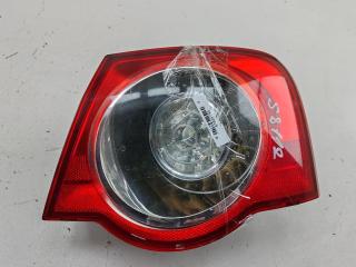фонарь задний правый Volkswagen Passat B6 2006, 2.0 л., бензин, МКПП, серый, седан, 3C5945096C