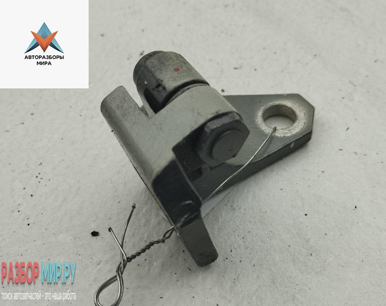 петля двери Volkswagen Golf 5 поколение 2005, зелёный, хетчбэк 5 дв., 1K0831401M - фото №1