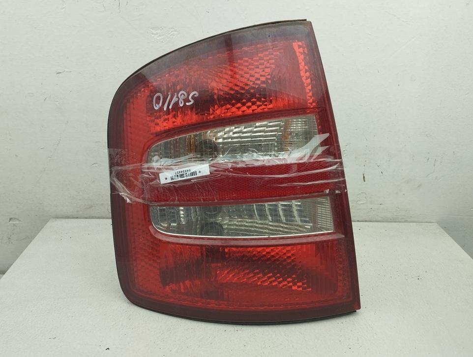 фонарь задний левый Skoda Fabia mk1 (6Y) 2004, 1.9 л., дизель, МКПП, чёрный, универсал, 6Y9945095B