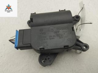 моторчик заслонки печки Volkswagen Golf 5 поколение 2005, 1.4 л., бензин, МКПП, зелёный, хетчбэк 5 дв., 1K0907511B