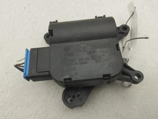 моторчик заслонки печки Volkswagen Golf 5 поколение 2005, 1.4 л., бензин, МКПП, зелёный, хетчбэк 5 дв., 1K0907511B