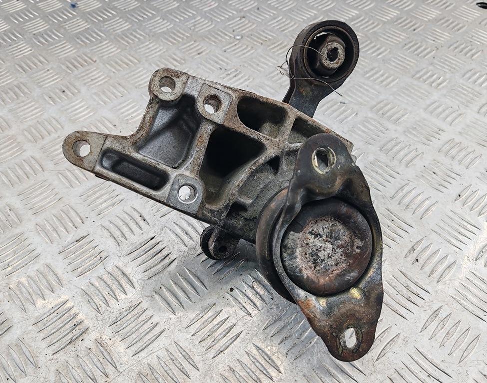 подушка крепления КПП Fiat Ulysse 2 поколение 2006, 2.0 л., дизель, МКПП, серый, минивэн, 1497543080A - фото №1