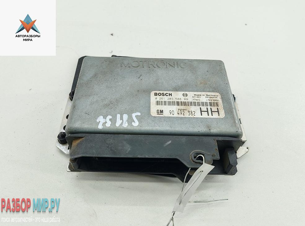 ЭБУ Opel Omega B 1997, 2.5 л., бензин, АКПП, серый, седан, 90492382 - фото №1