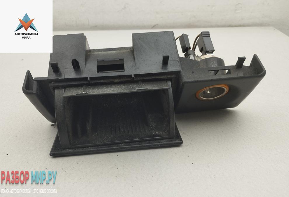 пепельница Opel Zafira 1 поколение (A) 2002, 1.8 л., бензин, МКПП, синий, минивэн, 090589659 - фото №1