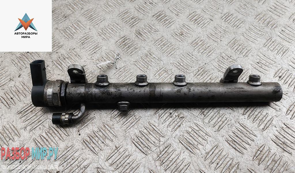 топливная рампа Mercedes-Benz Vito-2 / Viano W639 2010, 3.0 л., дизель, АКПП, красный, микроавтобус, A6420780149, A6420702495 - фото №1