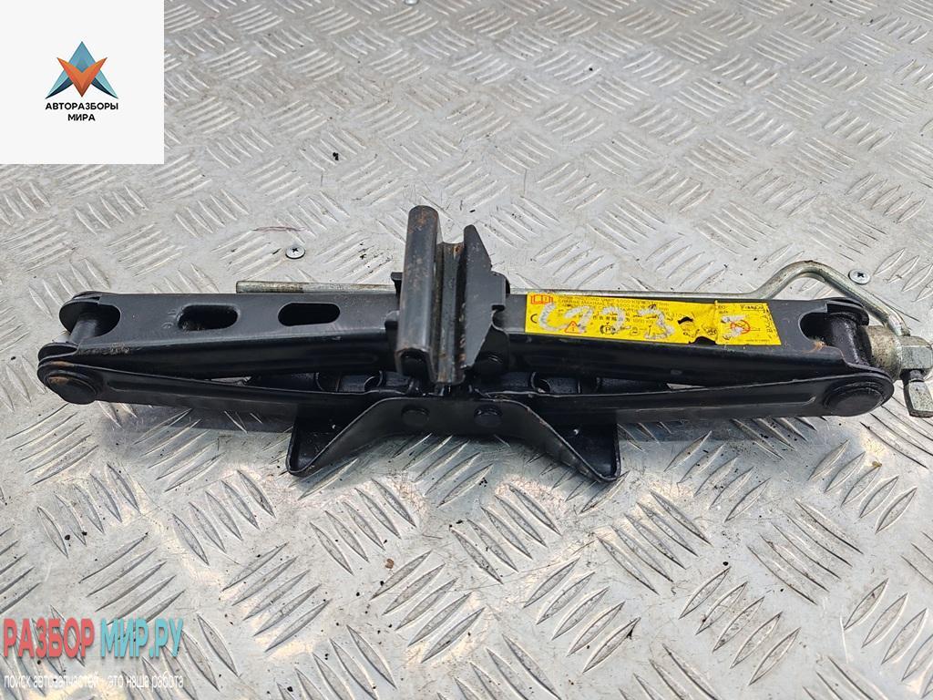 домкрат Ford Mondeo 4 поколение 2009, 2.2 л., дизель, МКПП, серый, универсал, 6G9217080FA - фото №1